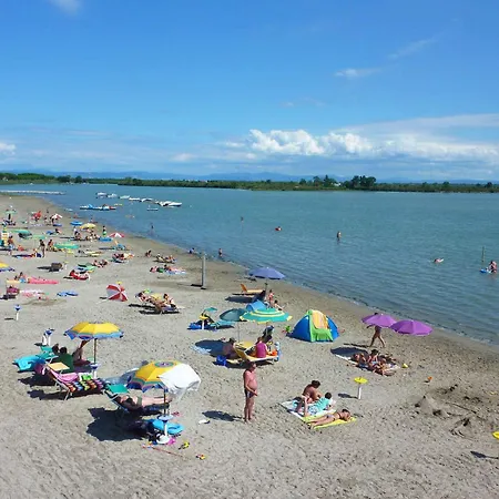 And Mobilehomes In Grado 38490 Tatil parkı Belvedere (Friuli Venezia Giulia)