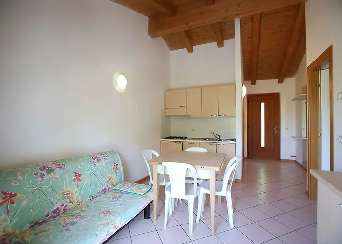 And Mobilehomes In Grado 38490