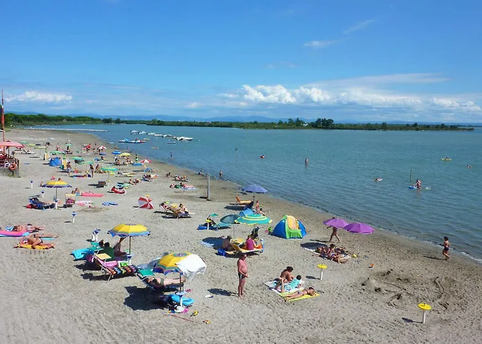 And Mobilehomes In Grado 38490 Semesterpark Belvedere (Friuli Venezia Giulia)