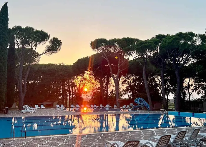 Holiday park And Mobilehomes In Grado 38490 *